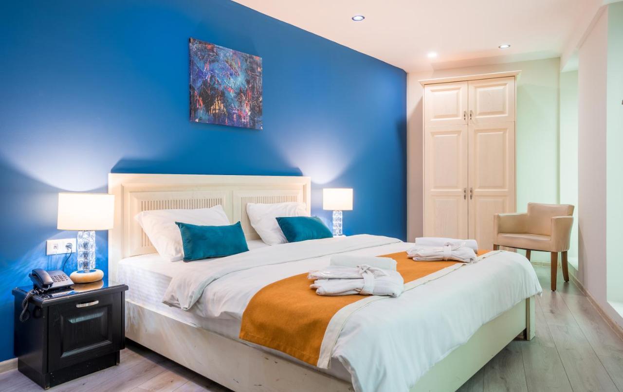 Capitol Hotel By Umbrella Tbilisi Ngoại thất bức ảnh